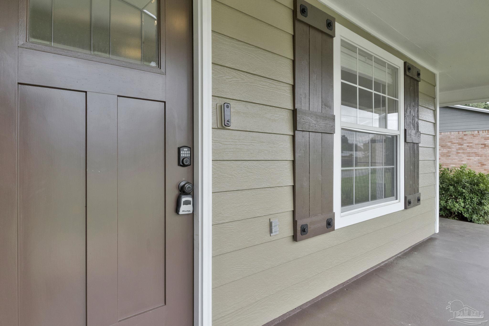 4412 Chantilly Way Milton, FL 32583 - Photo 10 of 63