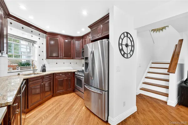 $499,999 | 41 Pembrooke Court, Putnam Valley, NY 10579