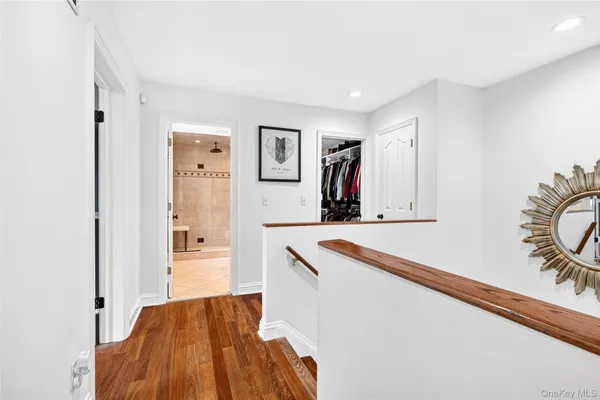 $499,999 | 41 Pembrooke Court, Putnam Valley, NY 10579