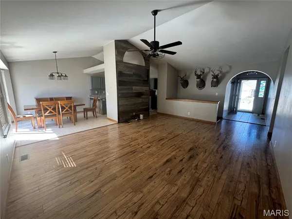 $319,000 | 8 Hickory Knoll Court, Union, MO 63084