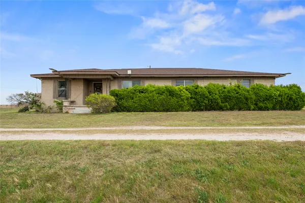 $569,900 | 2915 County Road 153, Georgetown, TX 78626