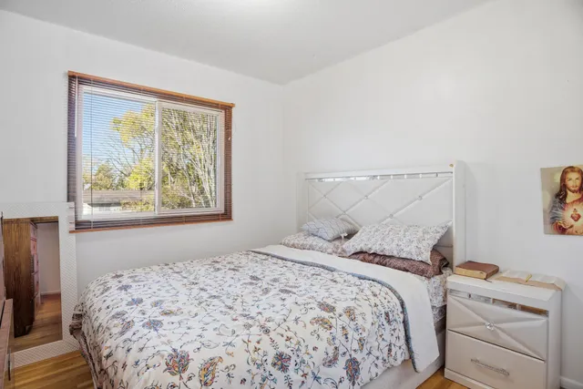 $299,900 | 5900 Hillsboro Avenue North, New Hope, MN 55428