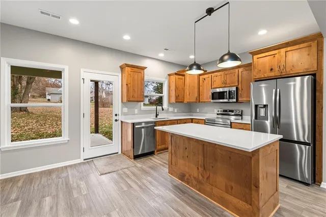 $273,500 | 703 West Lexington Street, Richmond, MO 64085