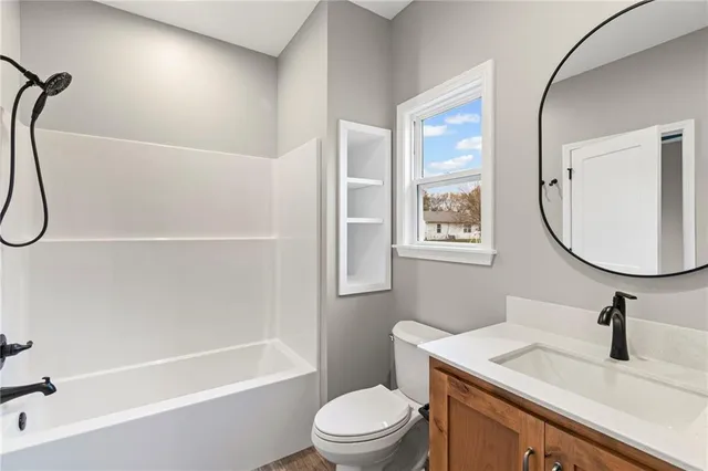 $273,500 | 703 West Lexington Street, Richmond, MO 64085