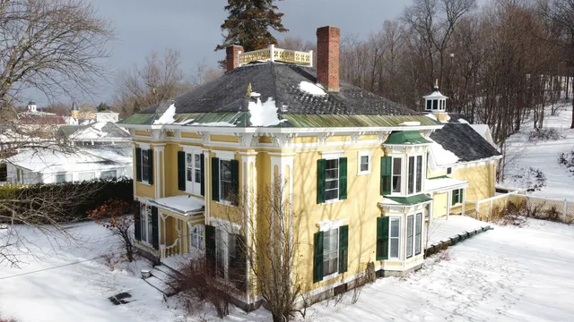 $379,900 | 167 Main Street, Derby, VT 05830