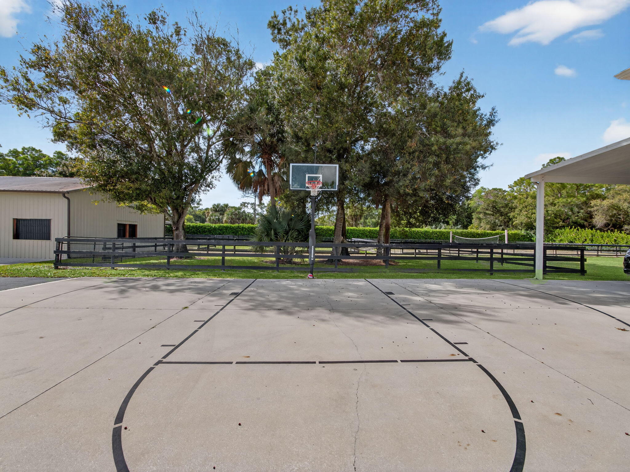 17593 Winterhawk Trail Jupiter, FL 33478 - Photo 35 of 49 a view of a basketball court