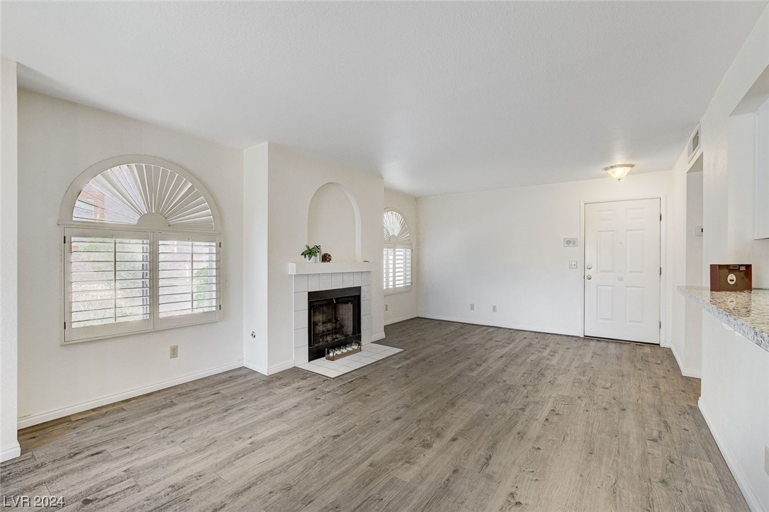 7570 West Flamingo Road, Unit 106 Las Vegas, NV 89147 - Photo 5 of 37 Gallery Image 5