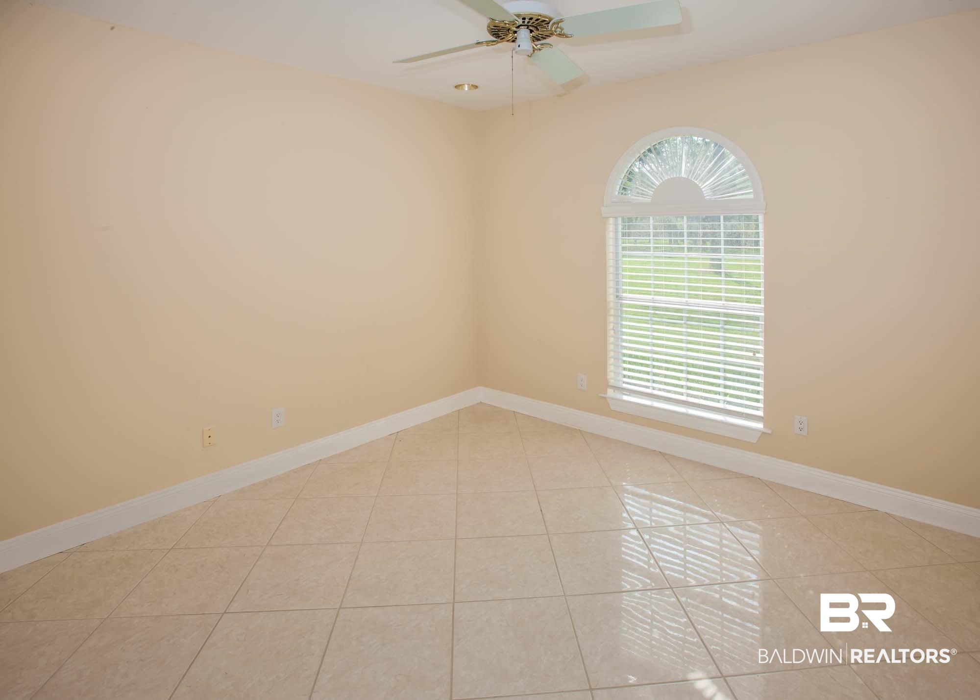 8311 Pinewood Drive Foley, AL 36535 - Photo 32 of 41