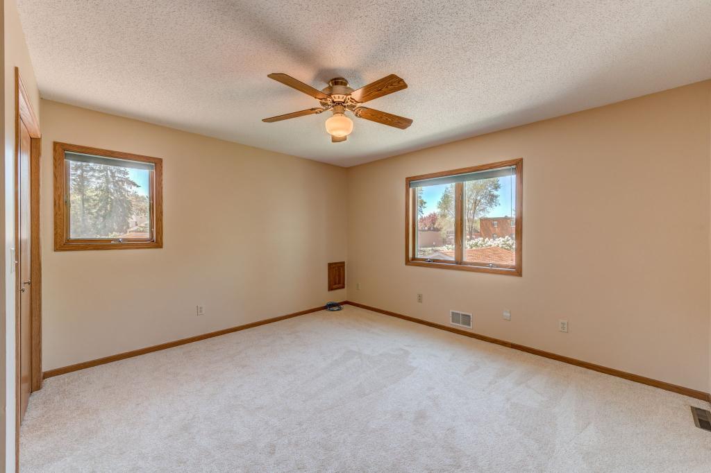 1047 County B Road West Roseville, MN 55113 - Photo 24 of 38