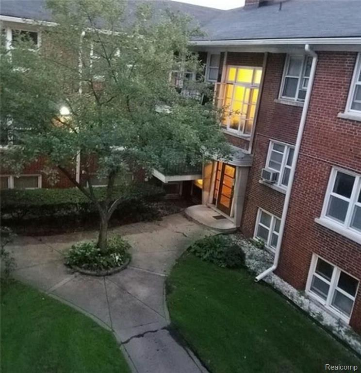 2557 West McNichols Road Detroit, MI 48221 - Photo 1 of 18