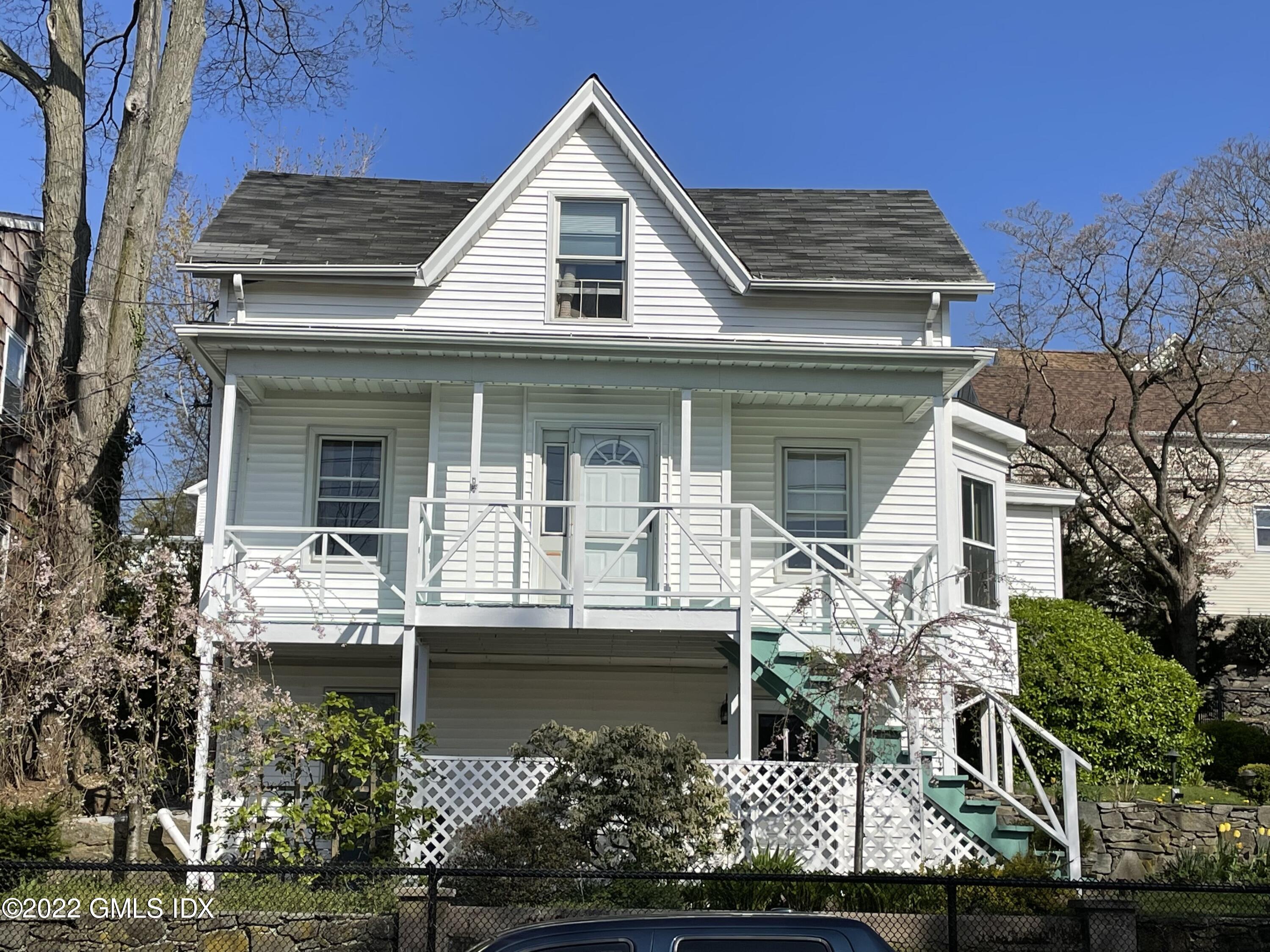 front view of house with a porch