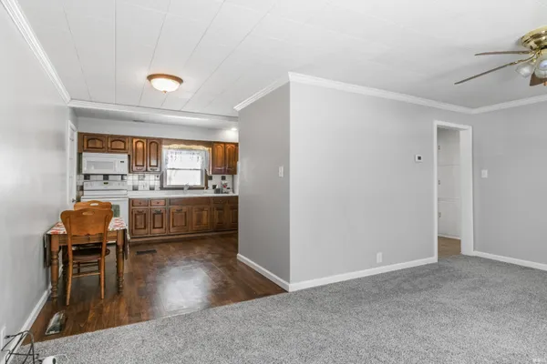 $134,900 | 407 Westwood Drive, Winchester, IN 47394