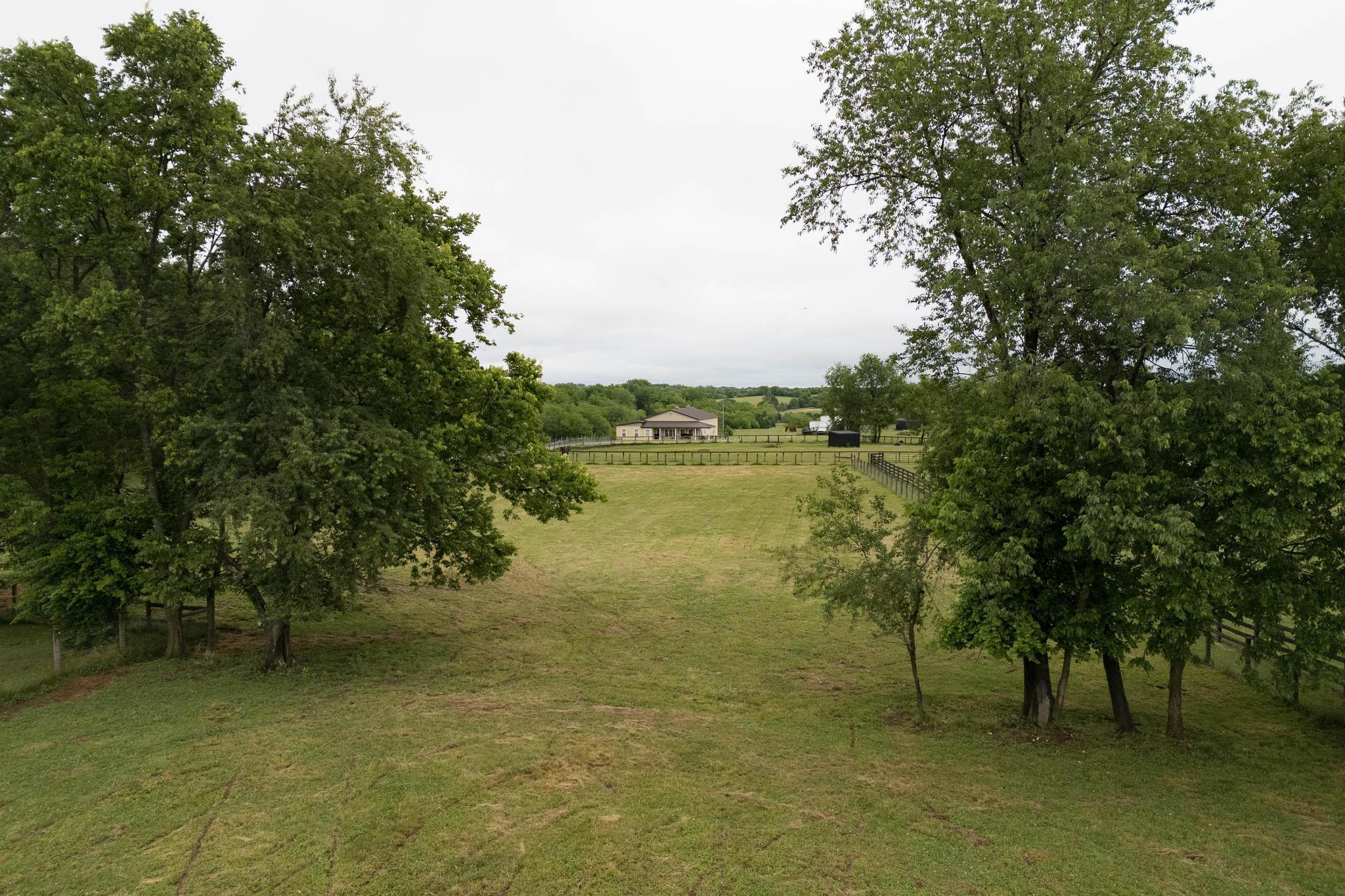 4578 Combs Ferry Road Winchester, KY 40391 - Photo 12 of 48 DJI_20260522050026_0027_D