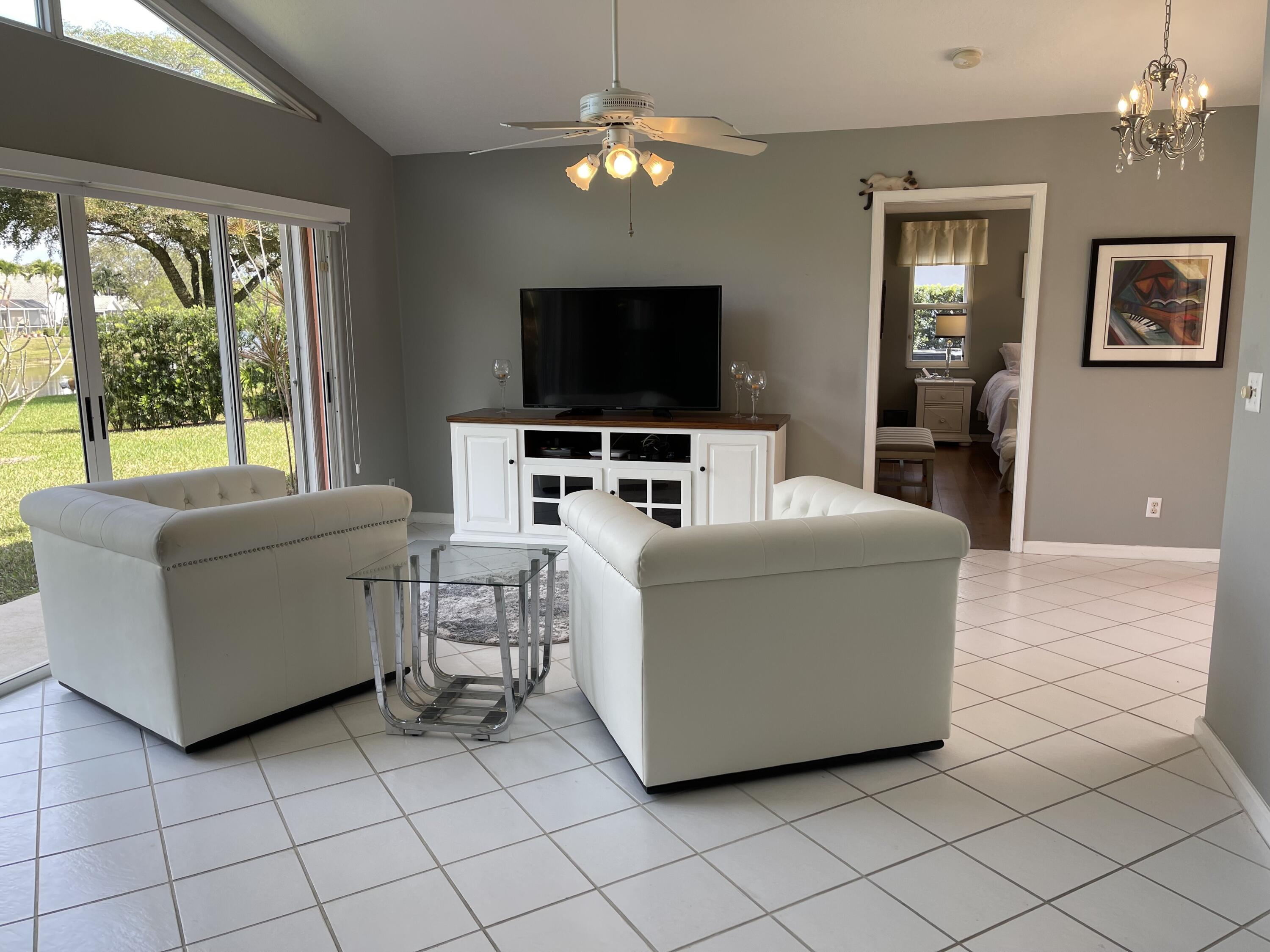 148 Cove Road Greenacres, FL 33413 - Photo 8 of 44 LivingRoom