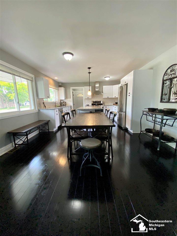1843 Goddard Road Wyandotte, MI 48192 - Photo 54 of 67 50013869-54.JPG