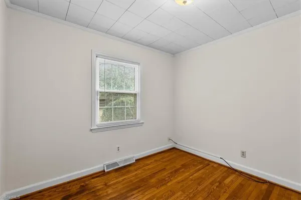 $1,600 | 2922 Isaacs Place, Greensboro, NC 27408