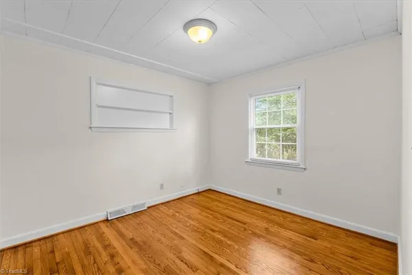 $1,600 | 2922 Isaacs Place, Greensboro, NC 27408