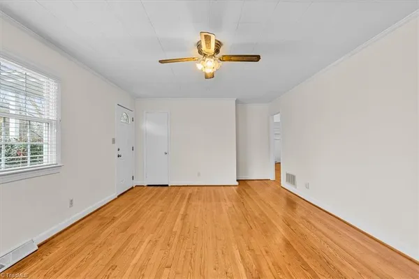 $1,600 | 2922 Isaacs Place, Greensboro, NC 27408