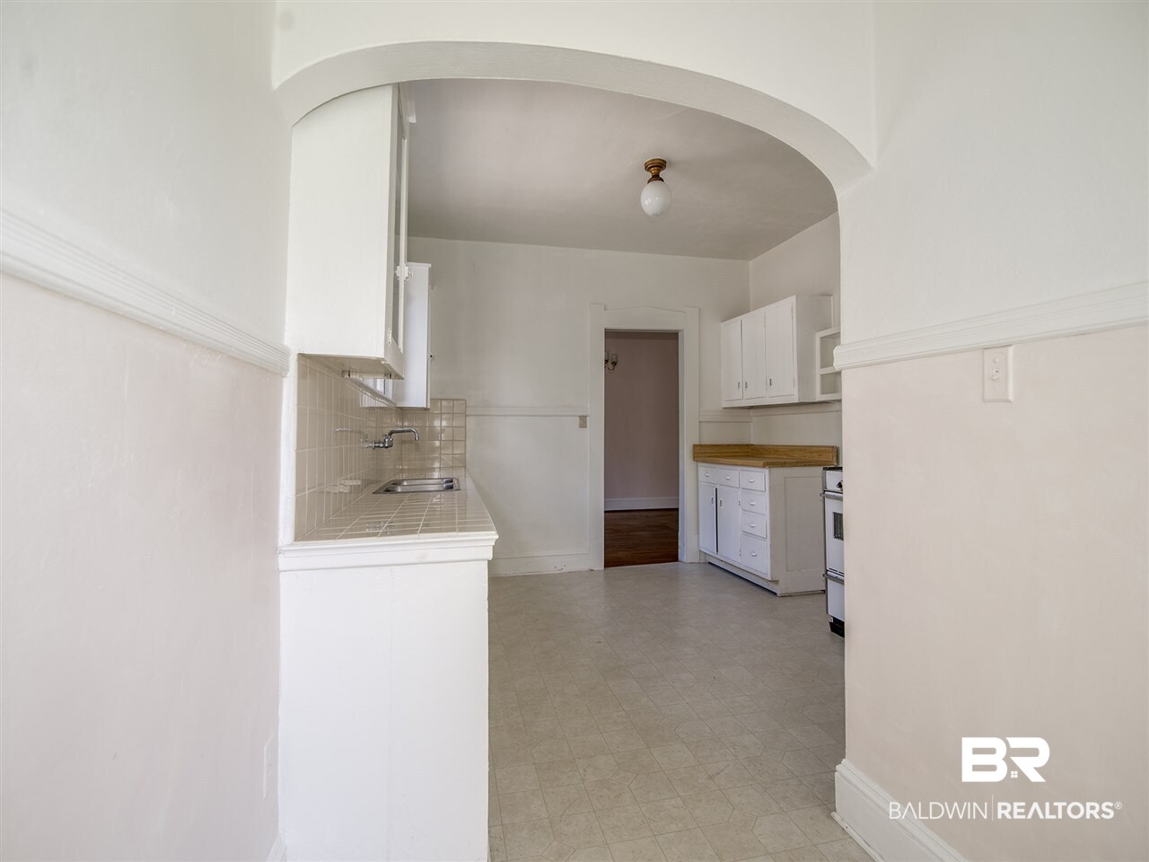 102 Crenshaw Street Mobile, AL 36606 - Photo 8 of 18