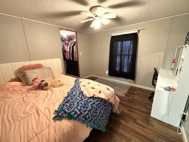 $99,500 | 1300 South Hamilton Street, Salem, IL 62881