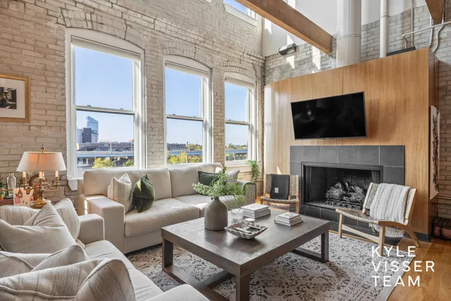 $459,000 | 600 Monroe Avenue Northwest, Unit 407, Grand Rapids, MI 49503