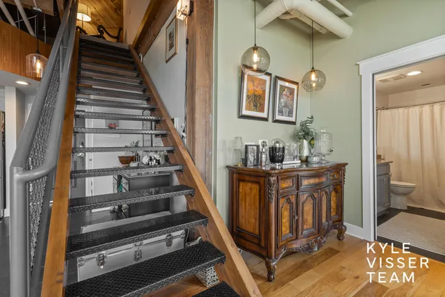 $459,000 | 600 Monroe Avenue Northwest, Unit 407, Grand Rapids, MI 49503