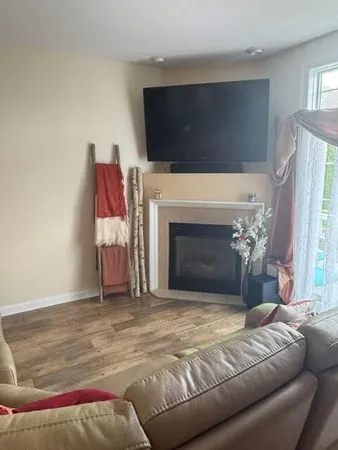 $3,100 | 6069 South Dune Harbor Drive, Unit 302, Portage, IN 46368