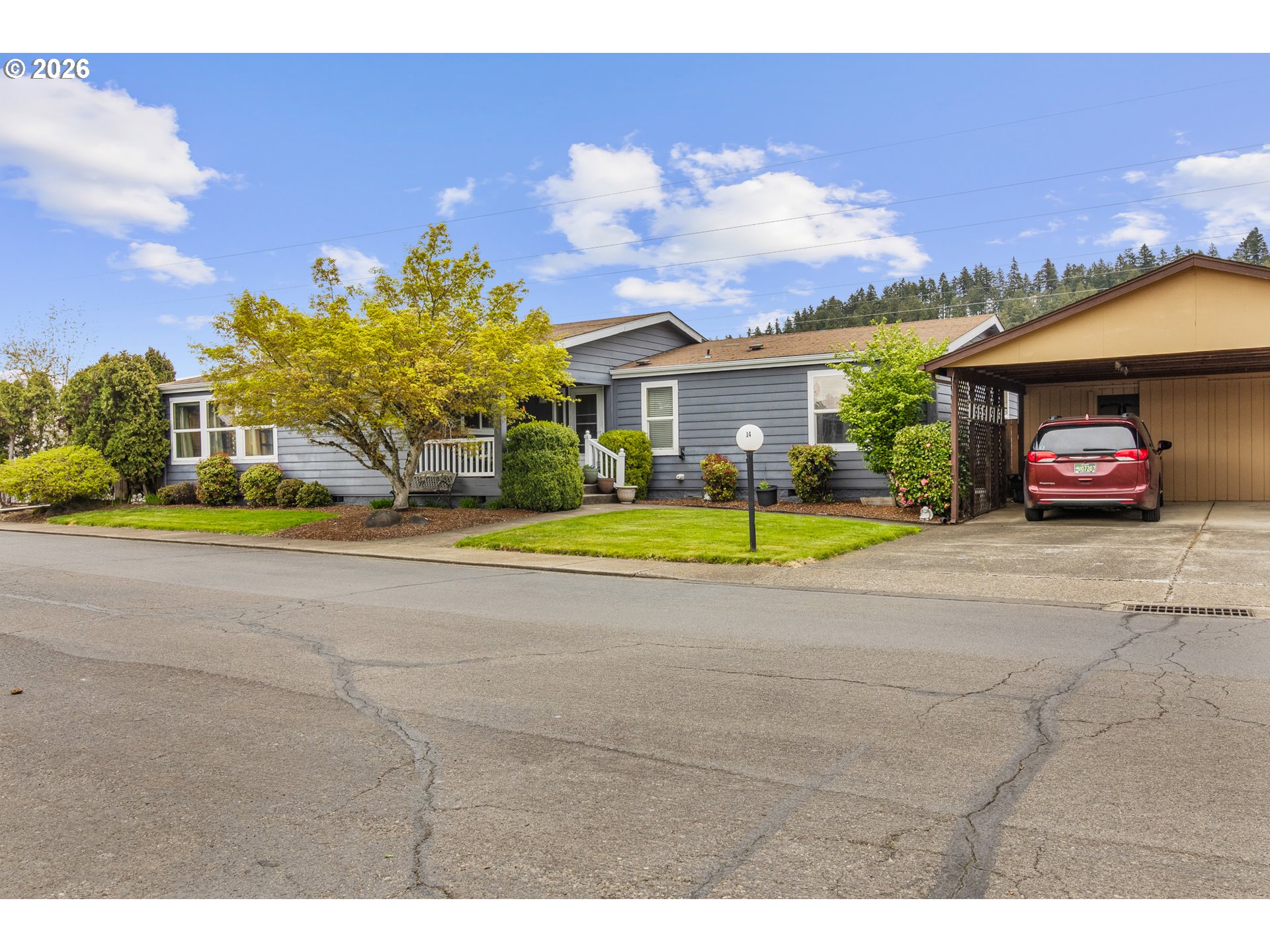 658 South 57th Street, Unit 14 Springfield, OR 97478 - Photo 5 of 31