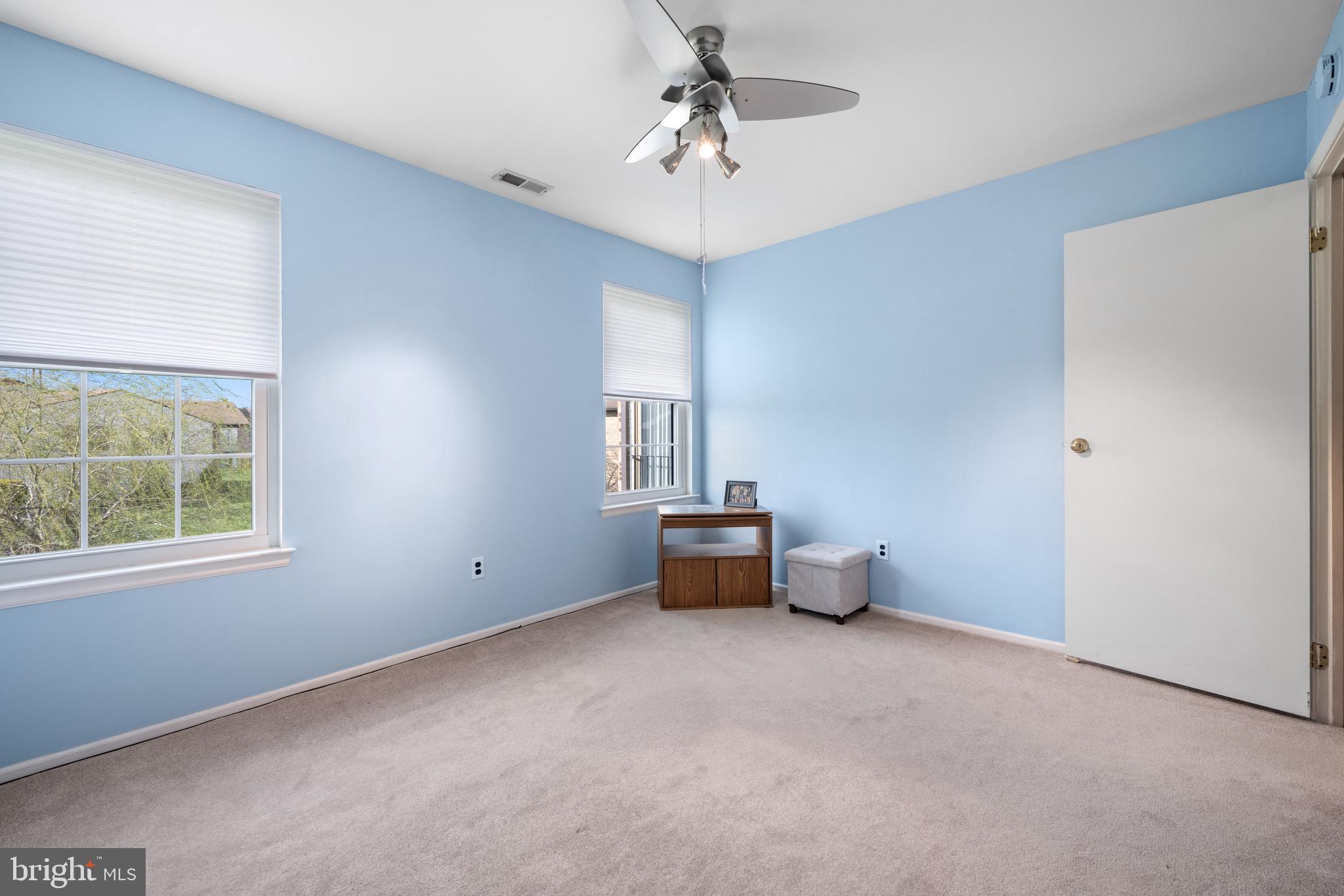 32 Brighton Place Sewell, NJ 08080 - Photo 12 of 21 a view of an empty room with a window
