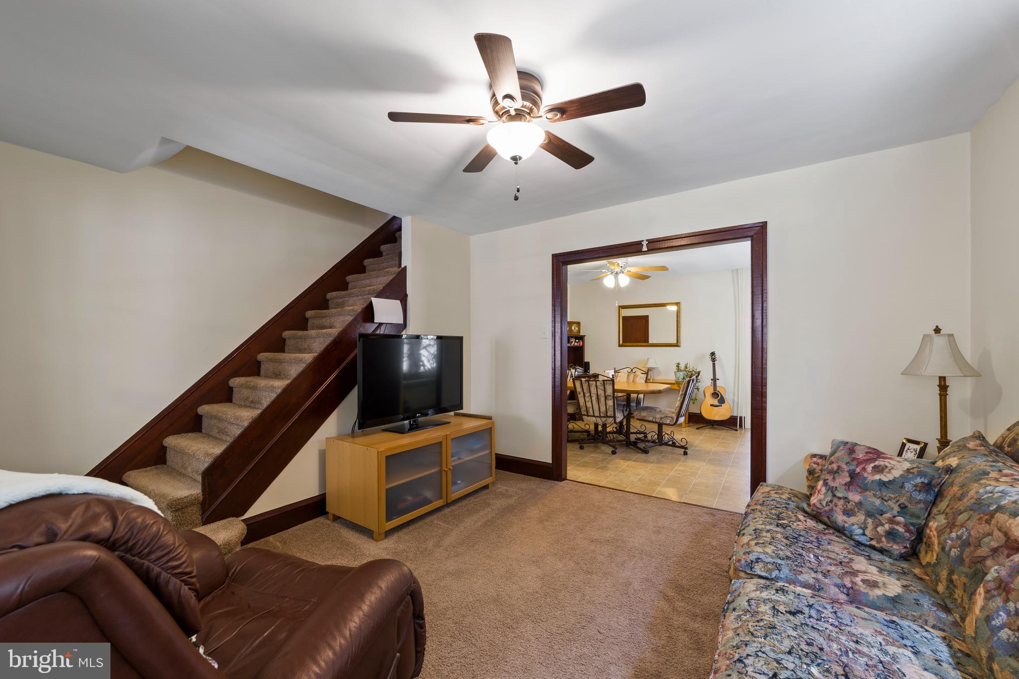 8021 Ryers Avenue Philadelphia, PA 19111 - Photo 4 of 25 Gallery Image 4