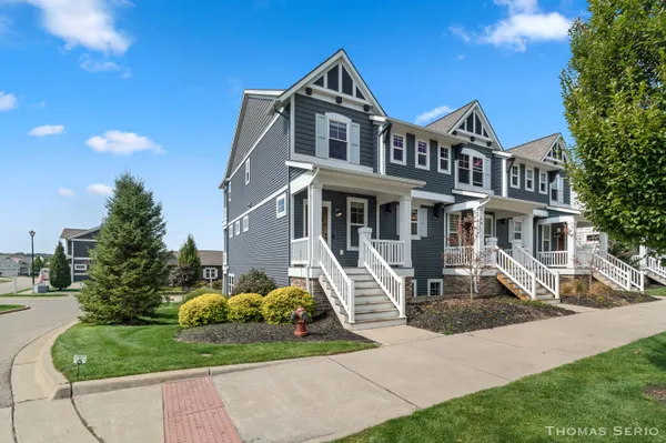 $489,900 | 940 South Lake Street, Whitehall, MI 49461