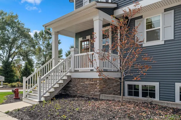 $469,900 | 940 South Lake Street, Whitehall, MI 49461