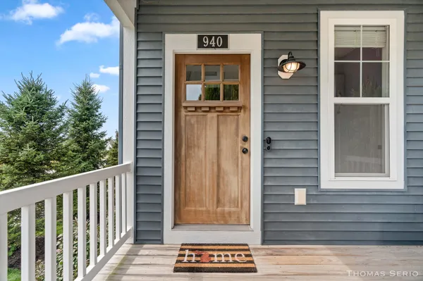 $489,900 | 940 South Lake Street, Whitehall, MI 49461