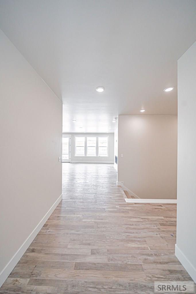 522 Vista Ridge Drive Rexburg, ID 83440 - Photo 3 of 48