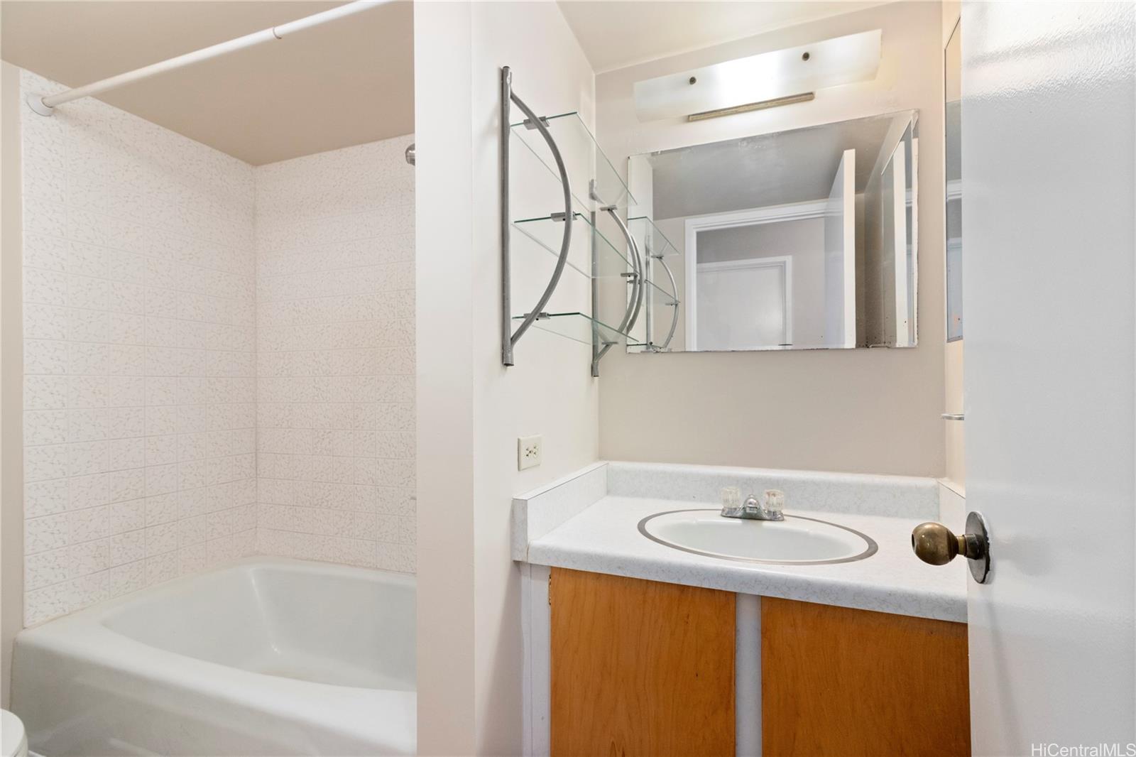 3161 Ala Ilima Street, Unit 1914 Honolulu, HI 96818 - Photo 12 of 17