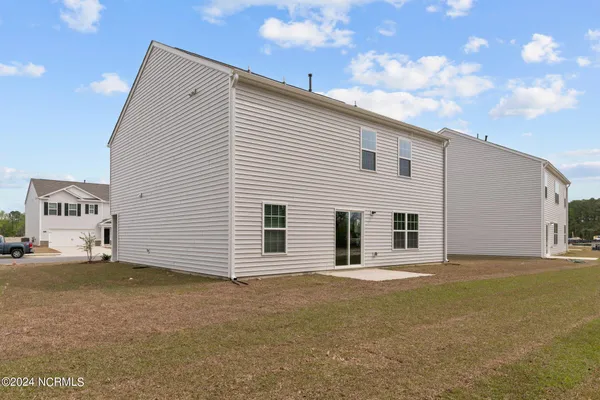 $2,400 | 4008 Madeline Farm Boulevard, New Bern, NC 28560