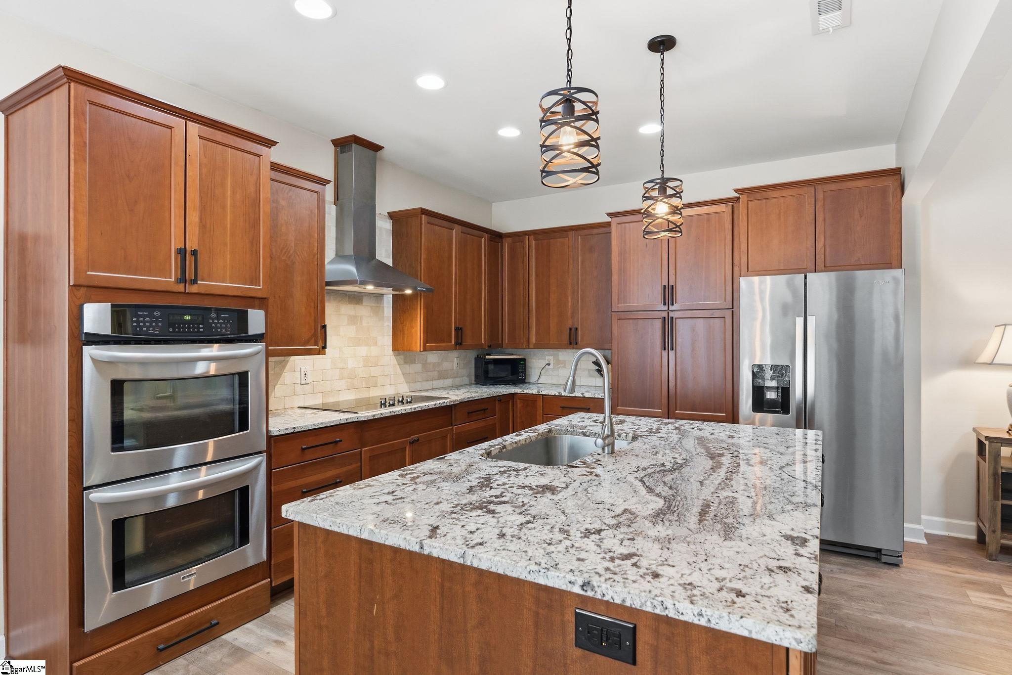 106 Cardinal Court Simpsonville, SC 29681 - Photo 8 of 48