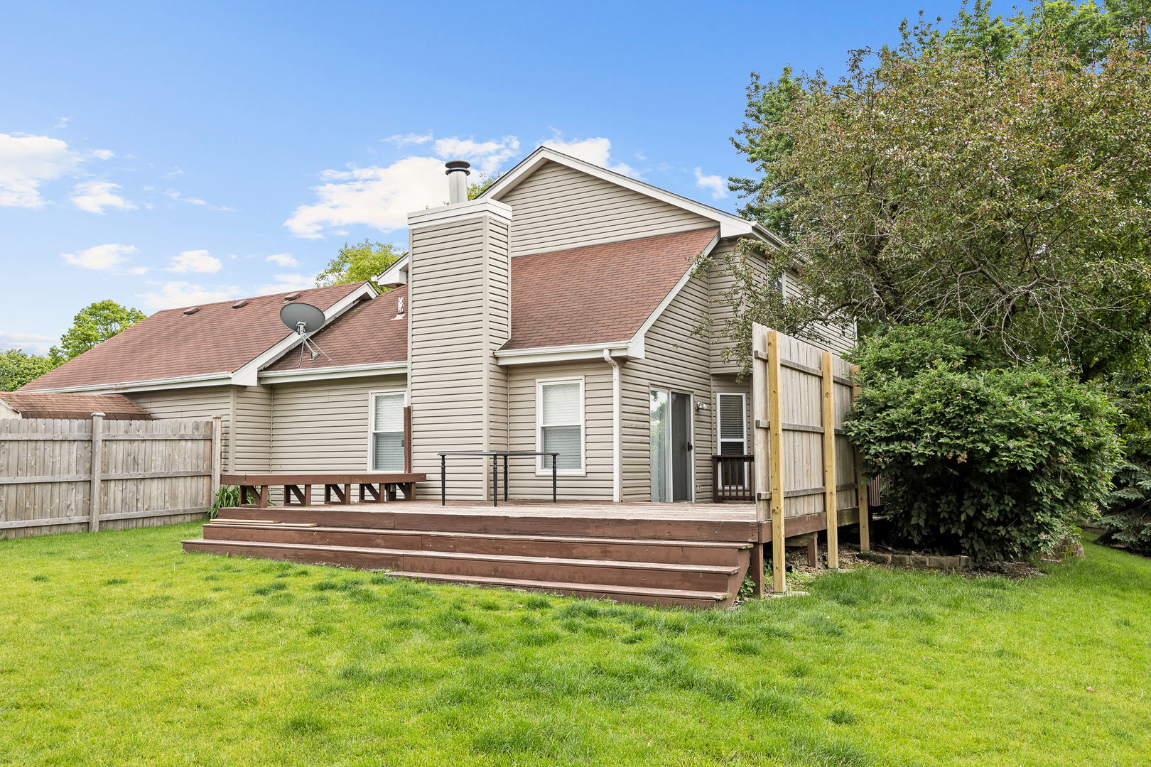 2 Buckboard Court Bolingbrook, IL 60490 - Photo 2 of 33 a view of a house with a yard and sitting area
