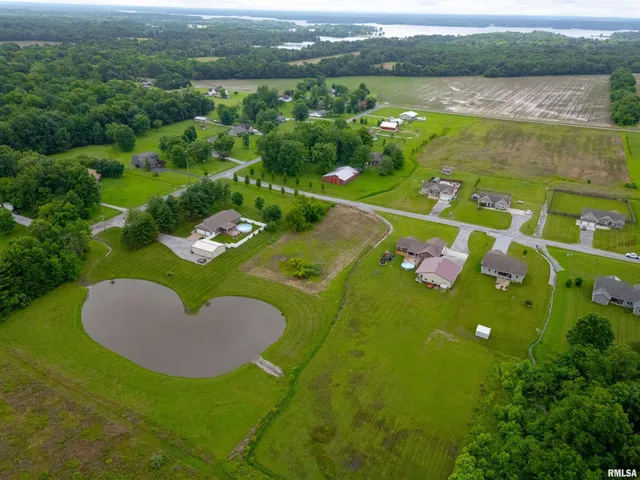 $28,500 | 980 Forever Lane, Carbondale, IL 62901