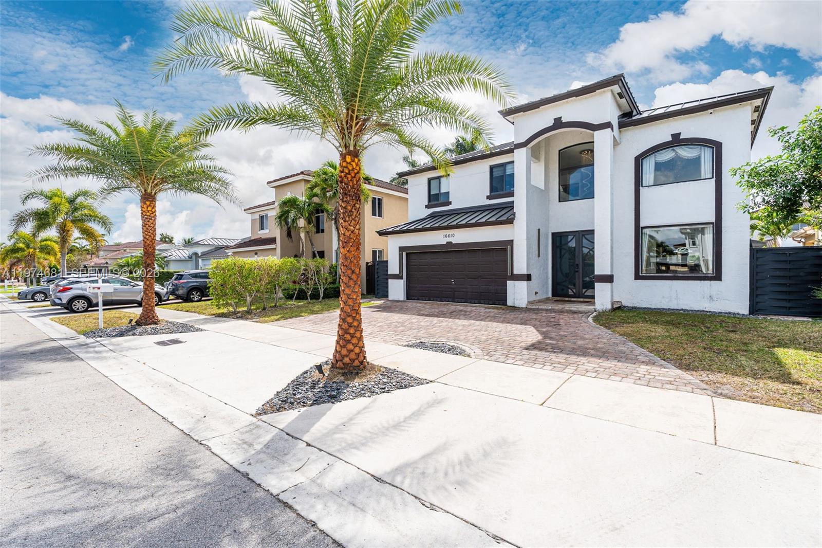 16610 Southwest 57th Lane Miami, FL 33193 - Photo 3 of 57