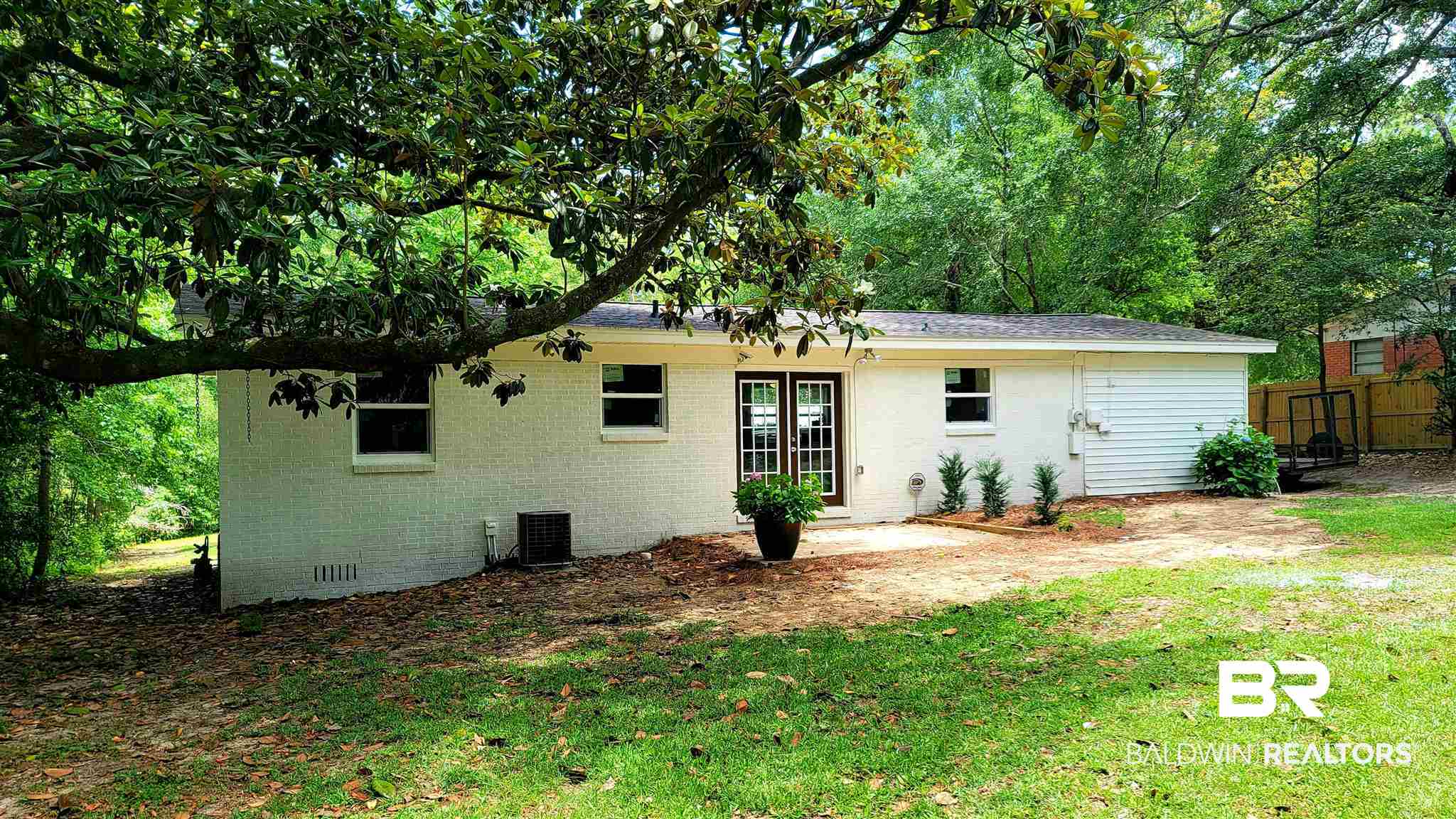 3181 Brackett Drive, Unit 20 Mobile, AL 36618 - Photo 13 of 16