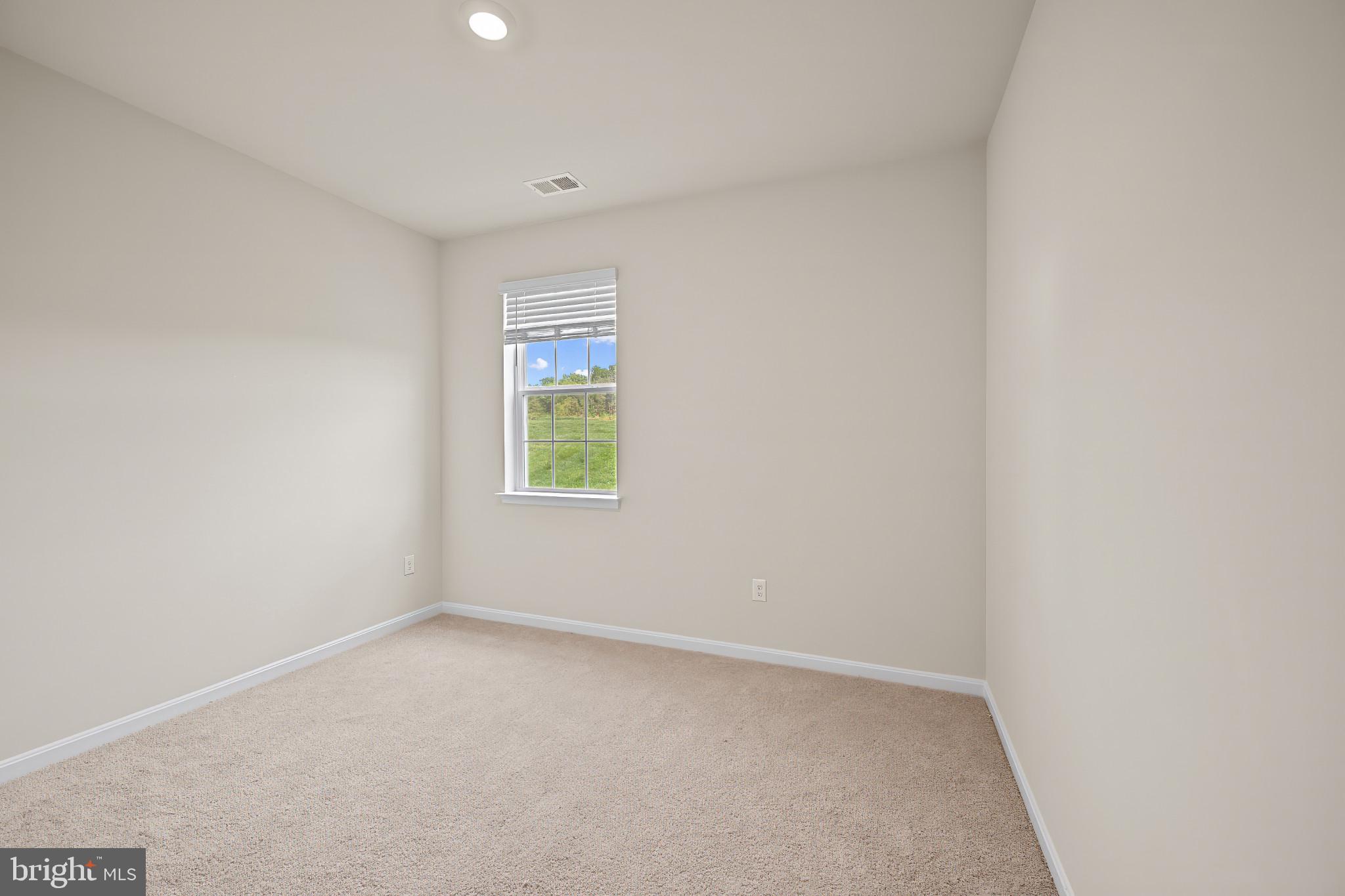 165 Riderwood Way Shepherdstown, WV 25443 - Photo 9 of 28 Gallery Image 9