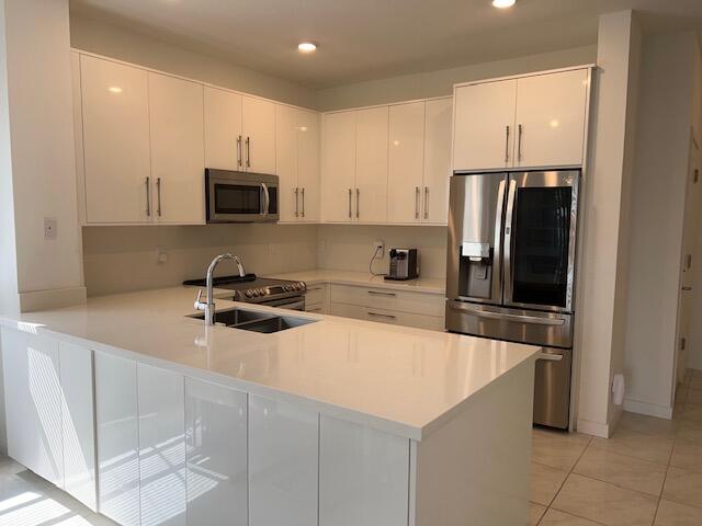 97 Bandol Street Riviera Beach, FL 33404 - Photo 5 of 17 IMG_4252