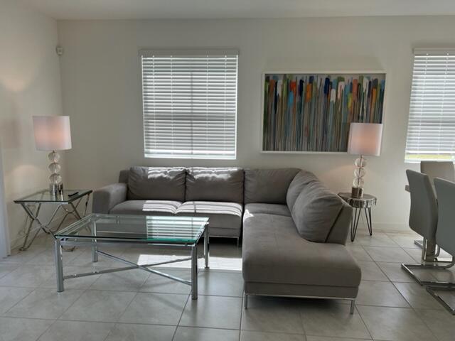 97 Bandol Street Riviera Beach, FL 33404 - Photo 9 of 17 IMG_4260