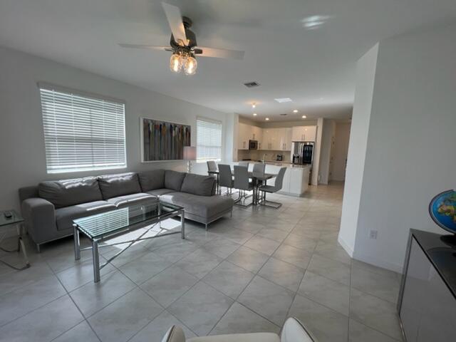 97 Bandol Street Riviera Beach, FL 33404 - Photo 10 of 17 IMG_4294