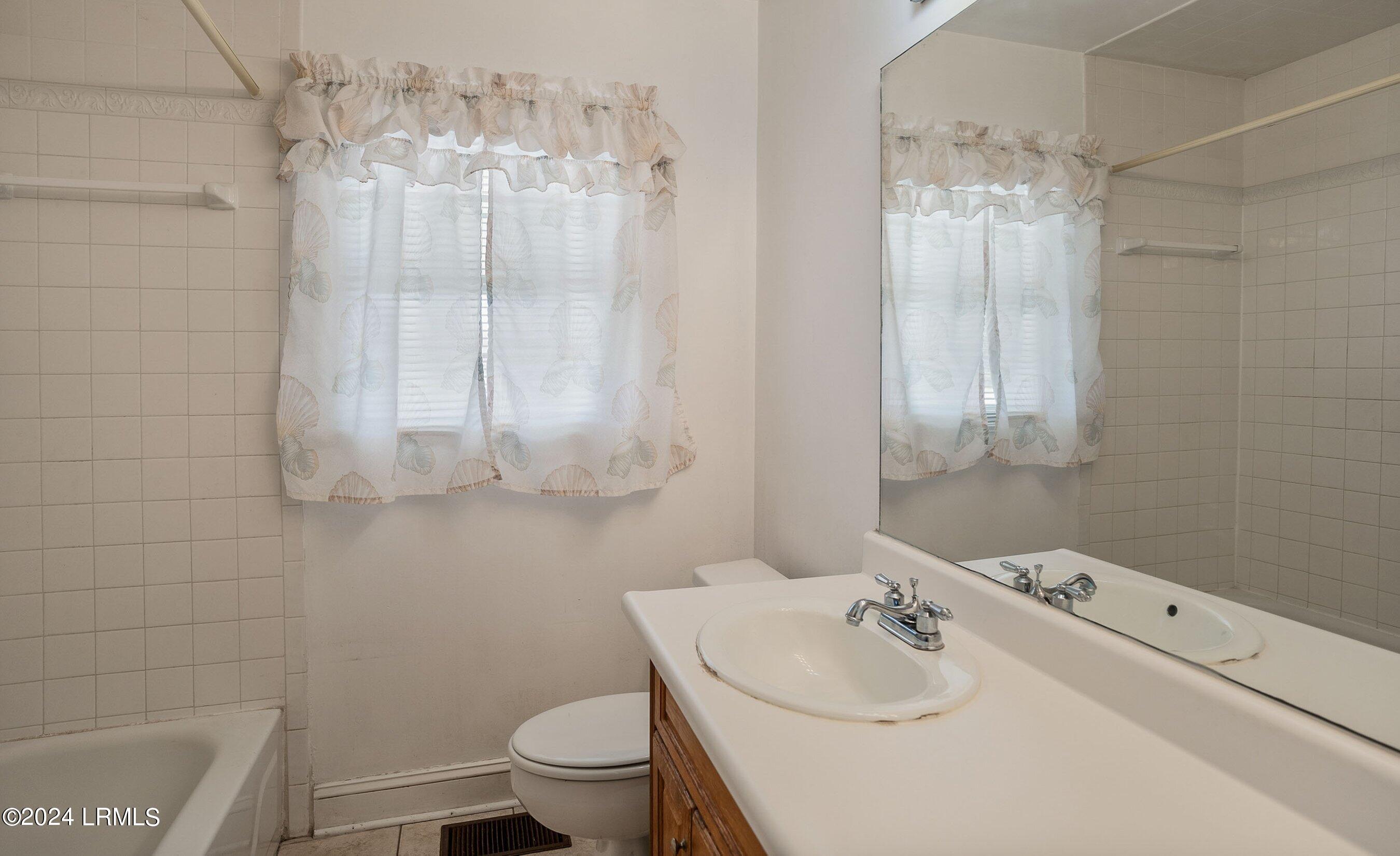 1503 State Rd S-7-202 Beaufort, SC 29902 - Photo 17 of 20 DSC06999-85-1.jpg-SMALL