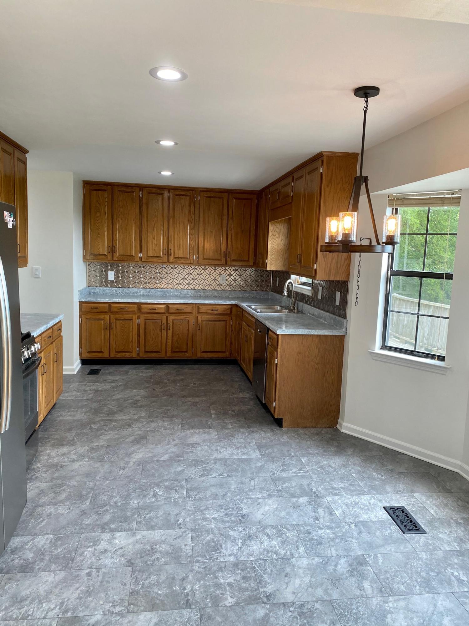 6568 Fairview Road Hixson, TN 37343 - Photo 6 of 28 IMG_1162