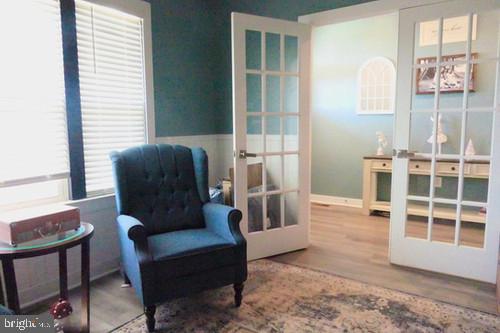 14905 Mapleridge Road Culpeper, VA 22701 - Photo 5 of 40 a living room with furniture and a window