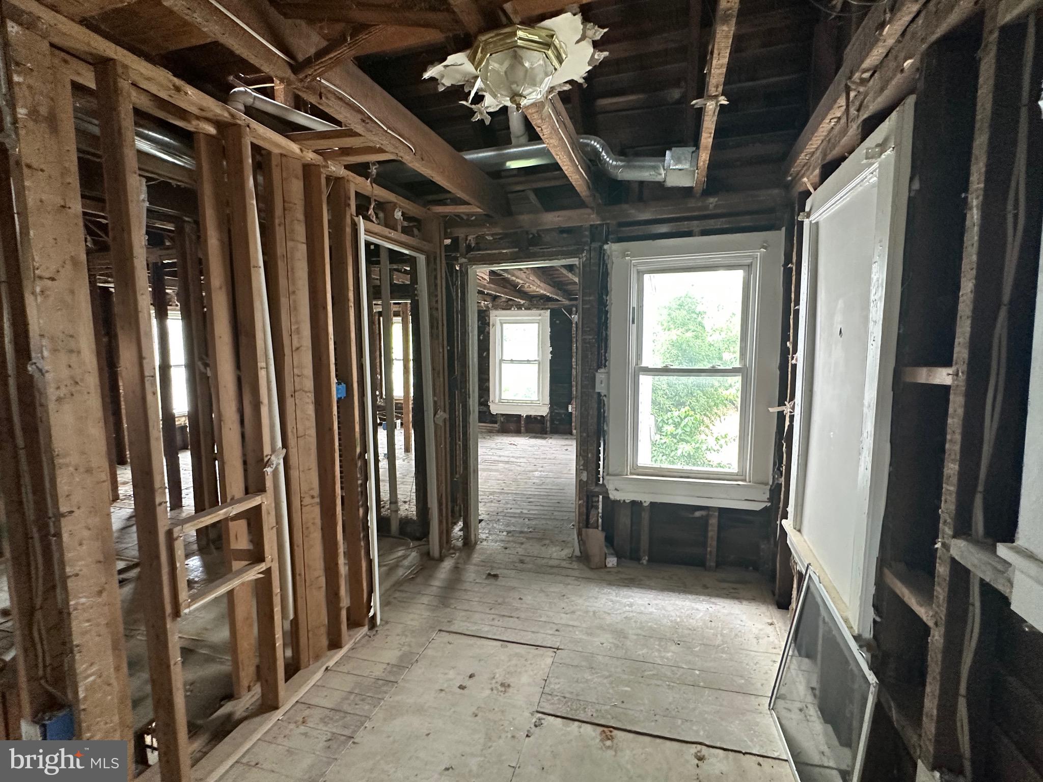 33 East 35 E 37 E E Main Street Middletown, DE 19709 - Photo 15 of 25