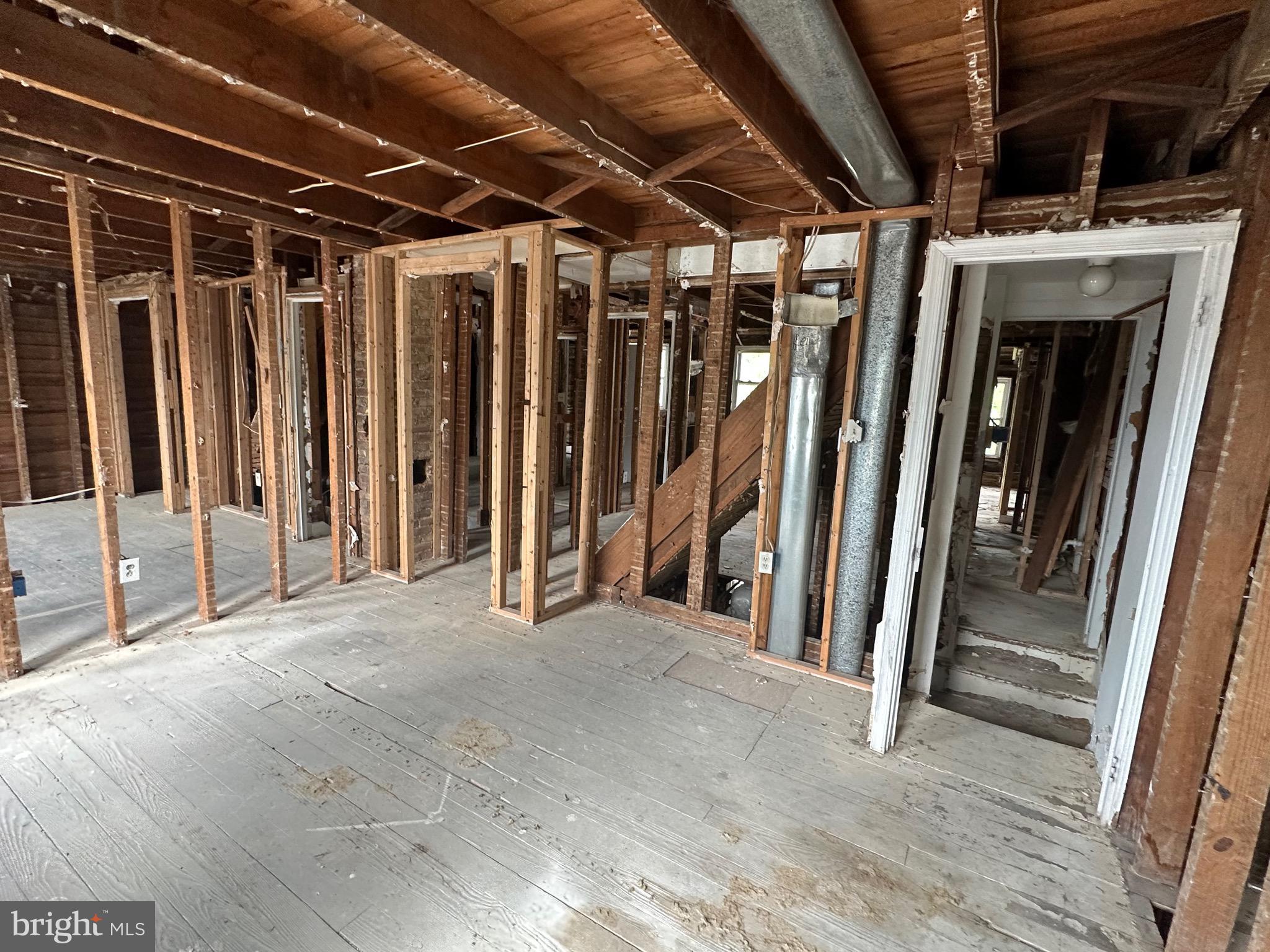 33 East 35 E 37 E E Main Street Middletown, DE 19709 - Photo 7 of 25